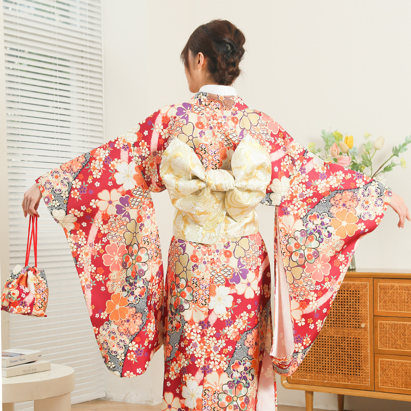 Robe formelle Kimono de style  - Women Formal Wear Photoshoot avis et prix