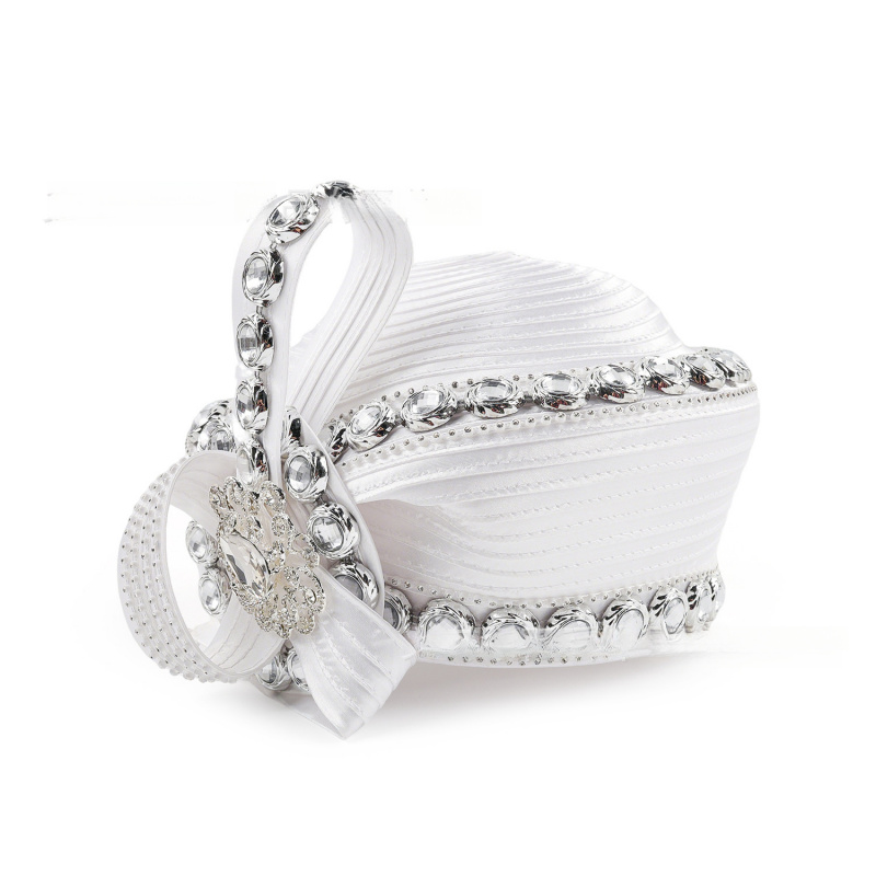 Chapeau fascinateur haut de ga - Women Formal Wear Photoshoot avis et prix